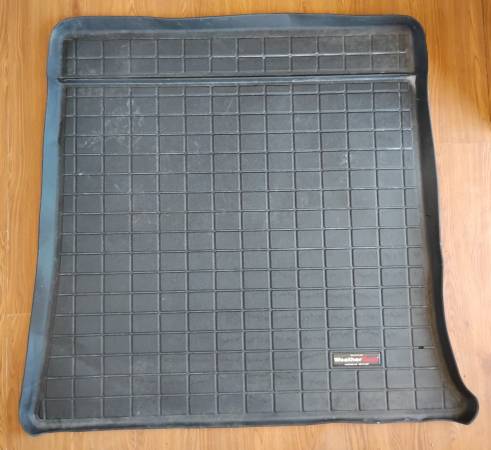 WeatherTech Cargo Liner Equinox/Terrain 1