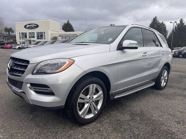 2015 Mercedes-Benz Clase M ML 350 4MATIC - $13,995 (+ Sports Cars International)63497543856641121