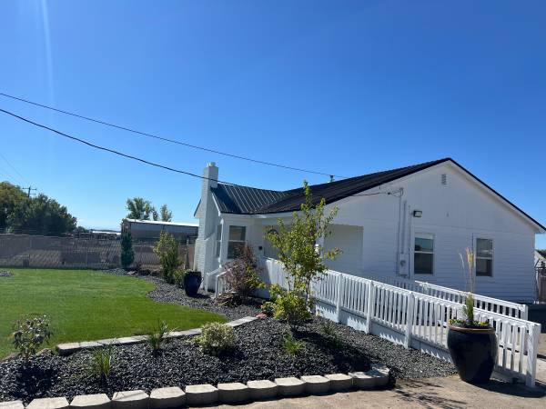 $2,066 / 1550ft2 - Office - Beautiful 1550 sqft in Nampa (Nampa)64205430628865121