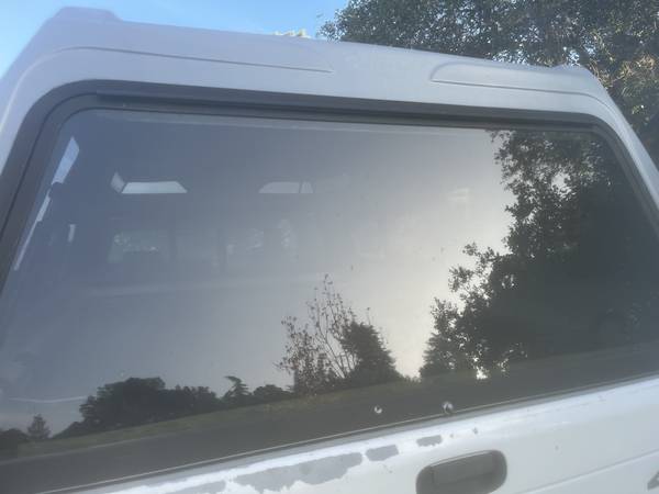 Camper shell for long bed trucks good condition 1