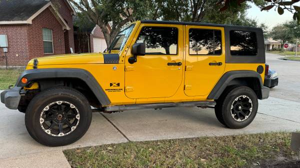Jeep Wrangler 4 puertas 4x4 de 3.8L del 2009 - $10,950 (League City)63622362936449120