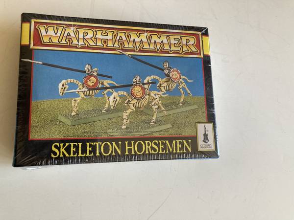 WARHAMMER  model Skeleton Horsemen  1996 Vintage New SEALED 1