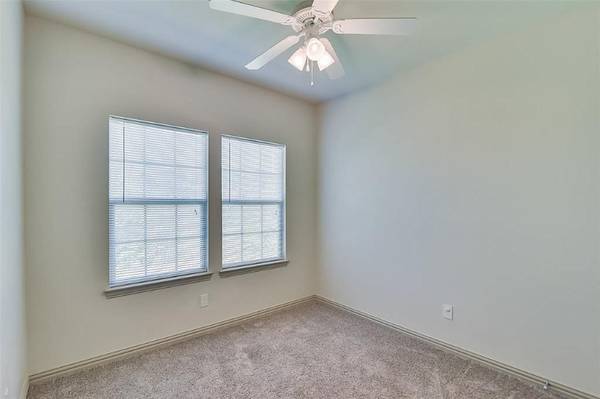 $2025.00 / 3br - 1500ft2 - Ideal Location! 3BR/2.5BA with Garage, Internet & Cable – Near Six Fla63796578568195122