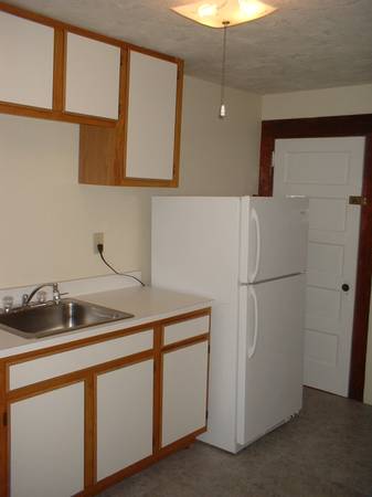 $1,525 / 1br - 750ft2 - Cozy Apt in Prime Location- the Best Deal in Town! (Franklin, MA)63856337984001122