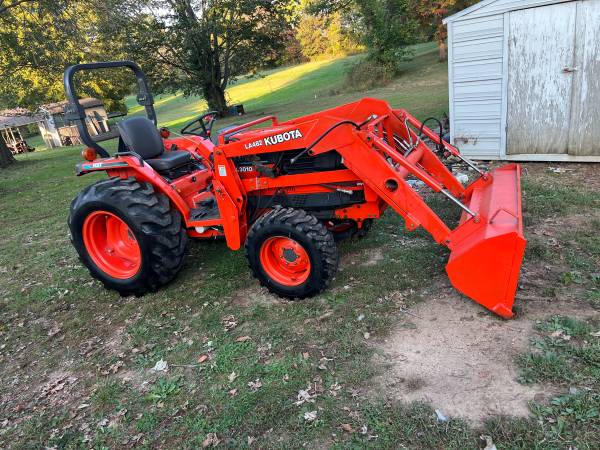 Kubota L3010hst 1