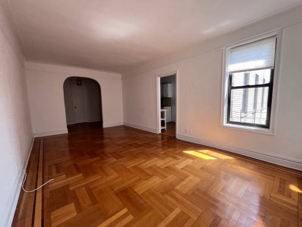 $3,400 / 2br - !^WOW^!*INSANE XXL 2 BEDROOM*LAUNDRY*!*SUNNY!*MASSIVE UNIT!*DISHWASHER (CROWN HEIGHTS PRIME)63854290459267123