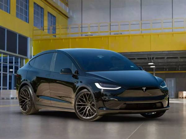 2022 Tesla Model X Base - $47,399 (Brandford, CT)63618953443075120