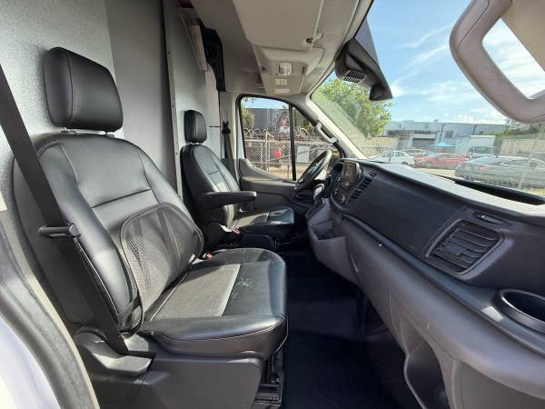 2020 Ford Transit 250 Medium - Photo 10