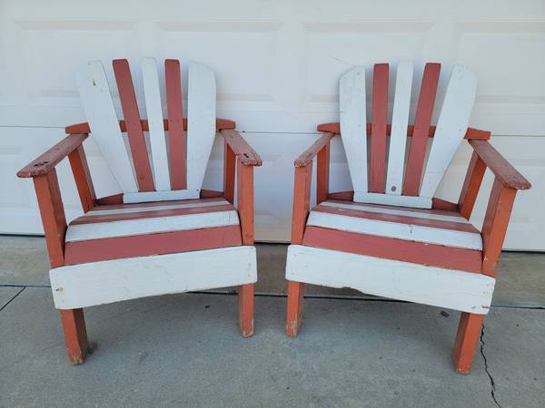 Pair of Rustic Wood Outdoor Patio Chairs 1