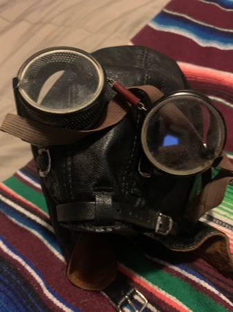 Leather Aviator skull Cap, Large with goggles 1