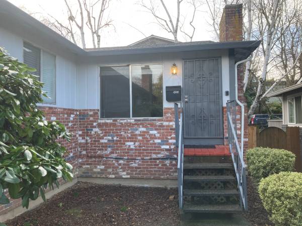 3BR / 2BA Duplex – Brooklyn Neighborhood 1