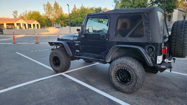 2001 Jeep Wrangler TJ Sport 6 Cylinder - $10,500 (Chino)63470774355459123