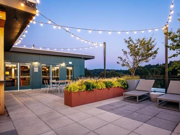 $1,856 / 1br - 610ft2 - We're Basically Paying You to Live Here. Up to 4 Weeks Free! (Bothell, WA)63850752440323121