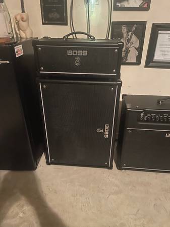 Boss Katana 212 Waza Cabinet 1