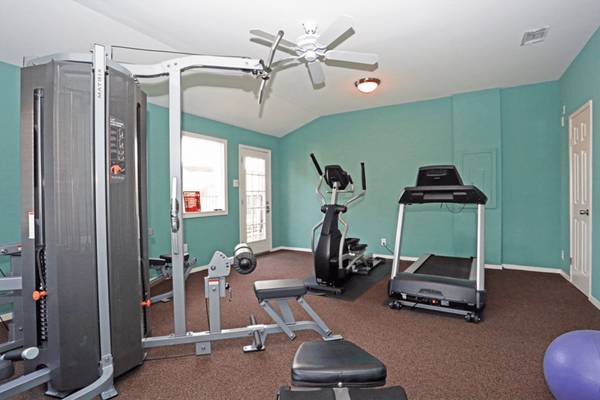 $1,060 / 1br - 700ft2 - 1 Bed, Austin TX, 5 Miles from The Domain (9500 Jollyville Road, Austin, TX)63922559694978123