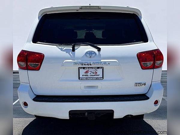 2016 Toyota Sequoia SR5 4x4 4dr SUV - $26995.00 (san jose west)63469608443651122