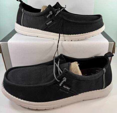 New Hurley Laguna men’s lightweight canvas shoes - size 9.5/ 12 1