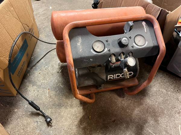 Ridgid Compressor 1