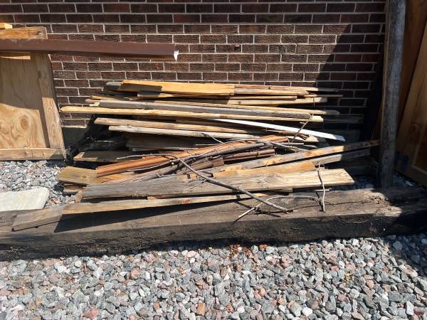 Free fire wood 1