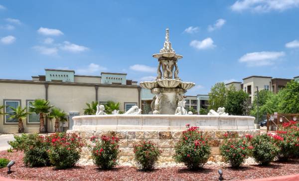 $1500.00 / 2br - 1220ft2 - The Valencia lofts- Luxury Townhome for Rent (1220 Sqft) $499 Move + 163681044819713121
