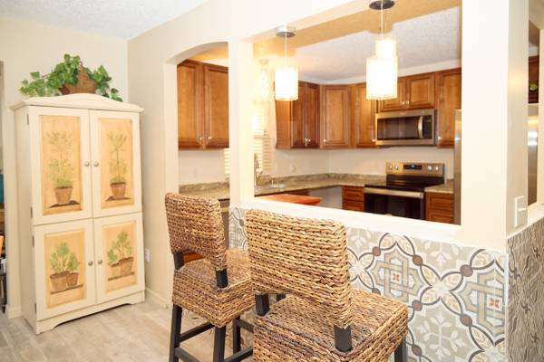 $4,200 / 2br - Prime Location! Mira Mesa - Vacation Rental - Jan/Feb/March - GolfCart (Mira Mesa)63768124785155122