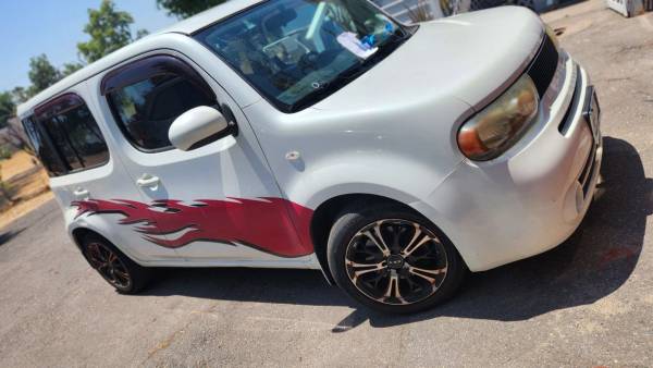2012 Nissan cube  SL Wagon 4D Wagon - $3,600 (Real Deal Auto)63619587196929121
