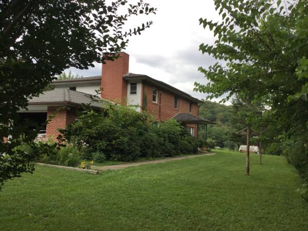 $850 / 1br - 550ft2 - Apartment in Fairview (Fairview)64029374344706122