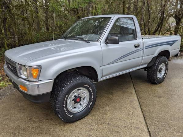 Looking for 1980-1990 toyota pickups 1