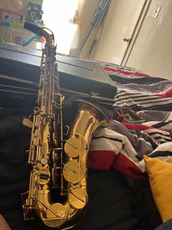 Saxophone 1