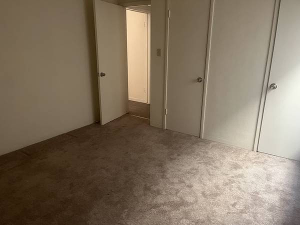 $1,450 / 1br - 600ft2 - * Midtown 1 Bdrm Apt, quiet, safe, new flooring, great neighborhood * (Sacramento Midtown)64043494746370123