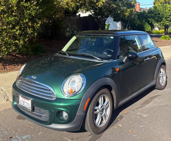 2013 MINI hardtop Cooper Hatchback 2D 1