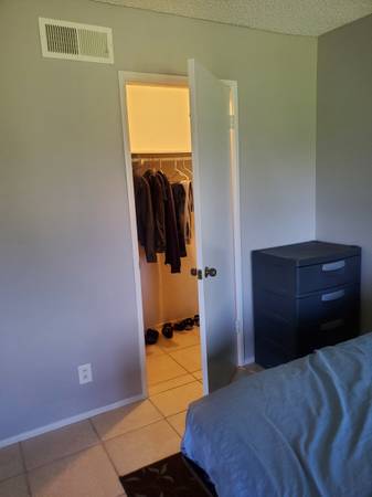 $1,295 / 300ft2 - Large Private Master Bedroom/Bath Suite Overlooking RB Inn Golf Course (Rancho Bernardo)63621233017857122