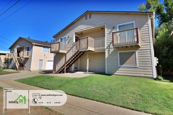 $1,075 / 2br - 890ft2 - 1541 Bruce Unit B,  Water and Trash included | Single Car Garage (Anderson)63972528153987122