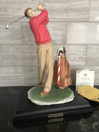 Elegant Golfer Art Piece by Vittorio Tessaro - Made in Italy 1