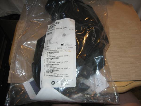 new Donjoy Playmaker II, Spacer, Wrap, Large 1