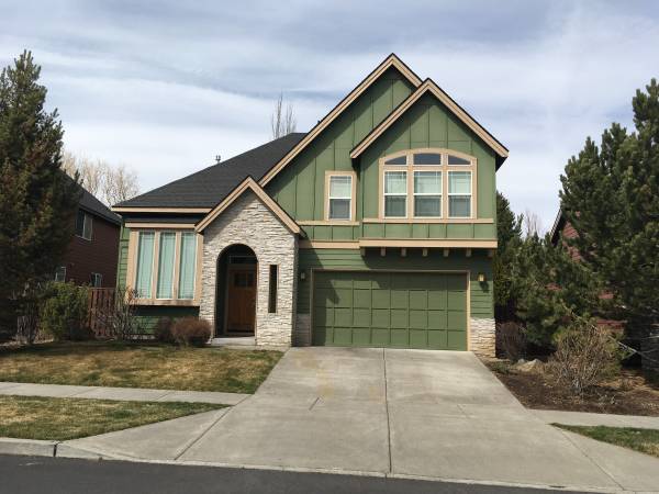$3,600 / 3br - 2131ft2 - 61113 Snowbrush Dr. (Bend)63839289863299120