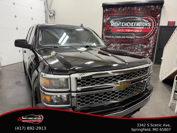 2015 Chevrolet Chevy Silverado 1500 Crew Cab 1