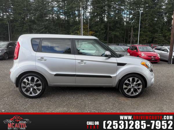 2013 Kia Soul ! Crossover 1