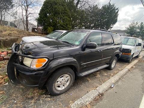 2001 Toyota Sequoia - $3,200 (Brooklyn)63654711094401124
