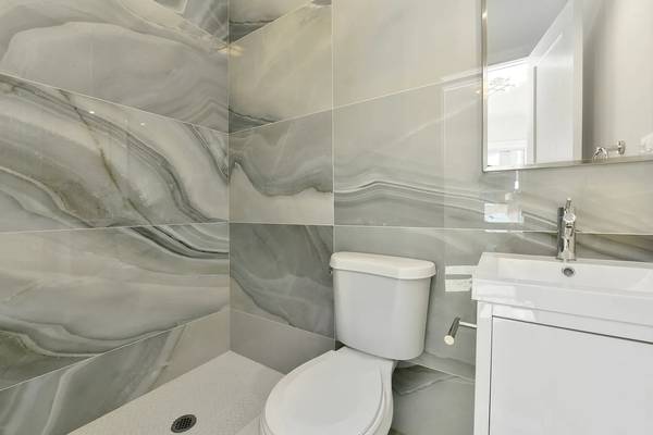 $1,200 / 4br - 1300ft2 - EAST BOSTON - PRIVATE BEDROOM/BATH - $120063620245269633122