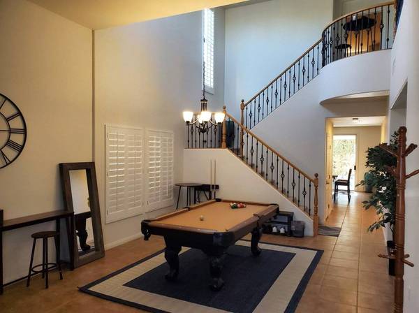 $600 / 1 Bed - 1 Bath - Furnished Room w/ Private Bathroom (Las Vegas) 1