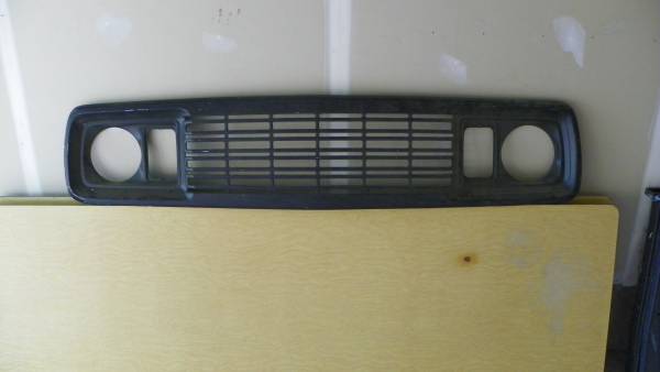 1979 DODGE ram grill 1