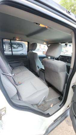 Jeep Commander 7 asientos (2006) - $5,000 (Irving)63488692512129123