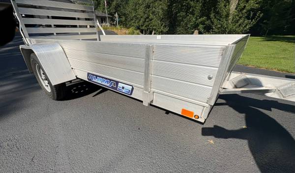 Aluma 6310 utility trailer 1