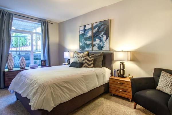 $1,839 / 2br - 1028ft2 - 2BD 2BA, Ventanas Grandes, Lavadora/Secadora Incluida (1940 NW Miller Rd, Portland, OR)63777270611457120