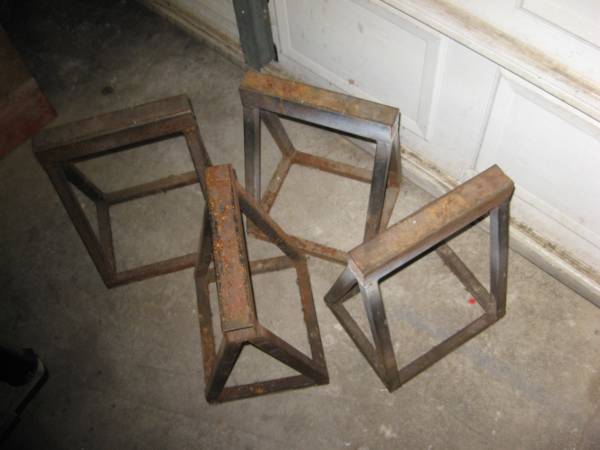 Jack Stands 1