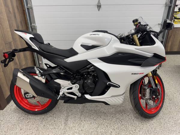 2025 CF Moto 450 SS brand new!  Warranty! 1