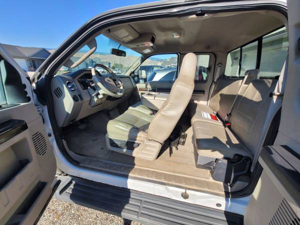 2008 F250 4x4 Lariat diesel - $9,999 (Wenatchee)63442575563521123