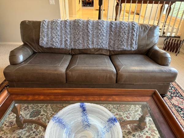 Four piece leather sofa set 1