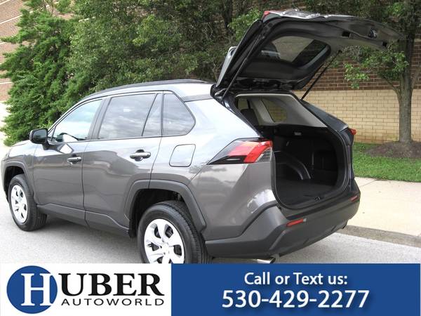 2019 Toyota RAV4 LE -- LOADED, Safety Sense 2.0, Just Serviced! CLEAN! - $19,880 (*Nicholasville*Lexington*)63624978971009123
